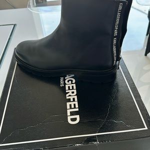 Karl lagerfield smooth leather boots